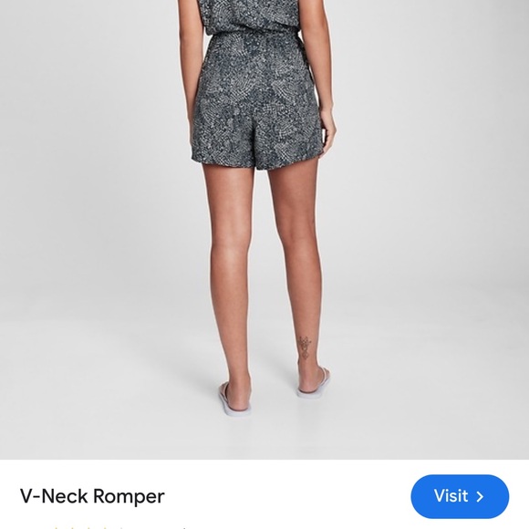 GAP V-Neck Romper - Picture 2 of 6